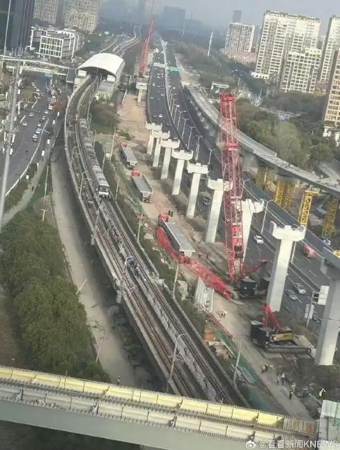 上海地铁11号线