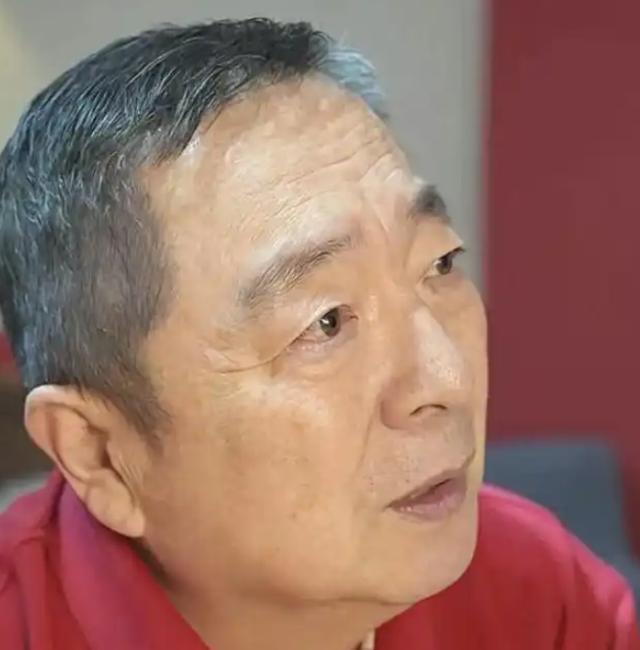 董浩称8090后扮演大人太累