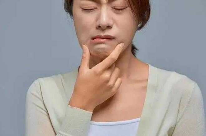多人感染甲流后出现面瘫