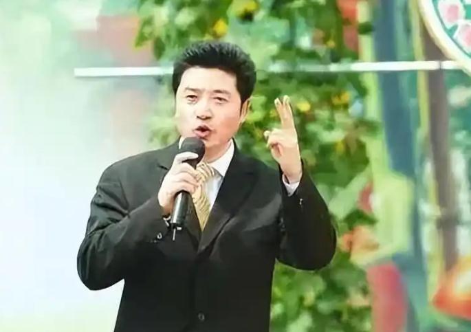 中央候补委员张政履新 曾主持春晚