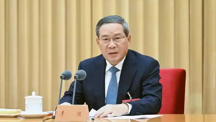 李强同欧盟委员会主席通电话