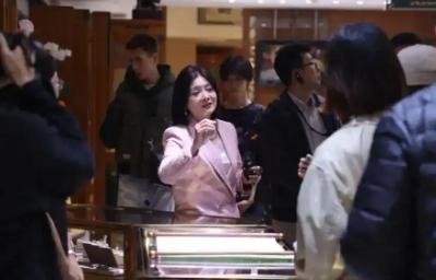 “珍珠女王”白如芳逝世 年仅55岁