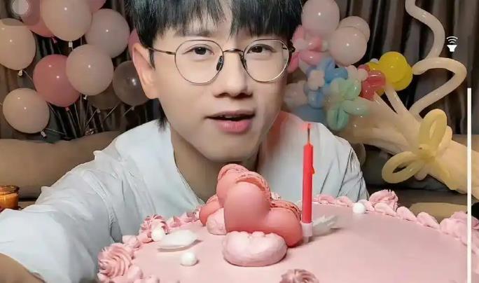 张杰直播为谢娜庆生 