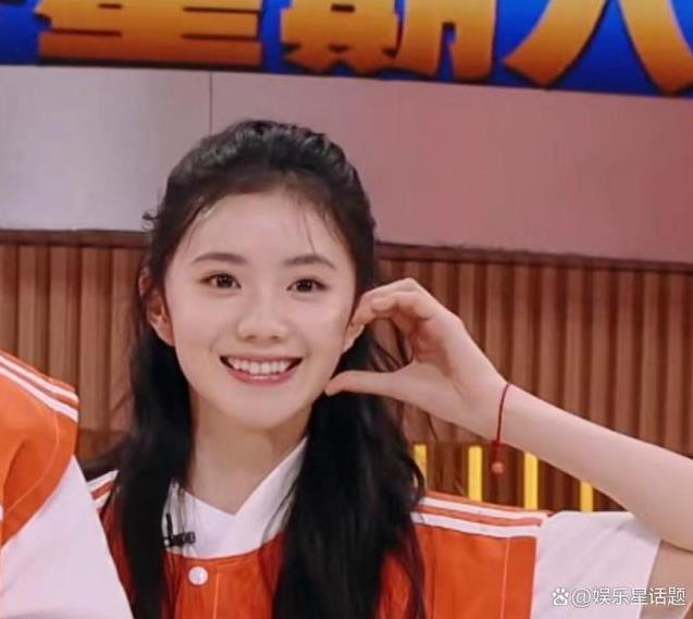 刘浩存体重轻到水量纹丝不动