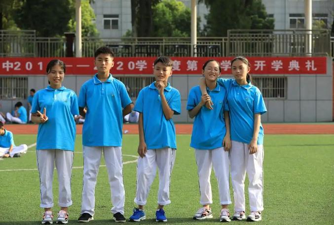 五胞胎同时高考