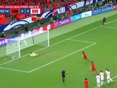 韩乔生:国足在狼藉中翻出一粒金子 回顾比赛过程！