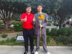 男生高考700分仍逃不过班主任批评 究竟原因是什么？