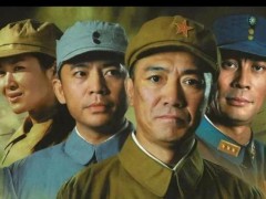 《亮剑》原班人马拍短剧 好奇地搓手期待！