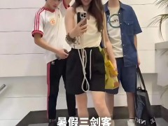 马景涛前妻带俩儿子去韩国 现场画面曝光！