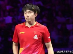 王楚钦不敌张本智和 国乒丢冠 回顾比赛过程！