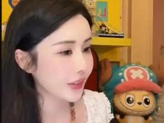 网红韦雪拒绝跟前男友复合 韦雪的情感叙事早已超越个人关系范畴！