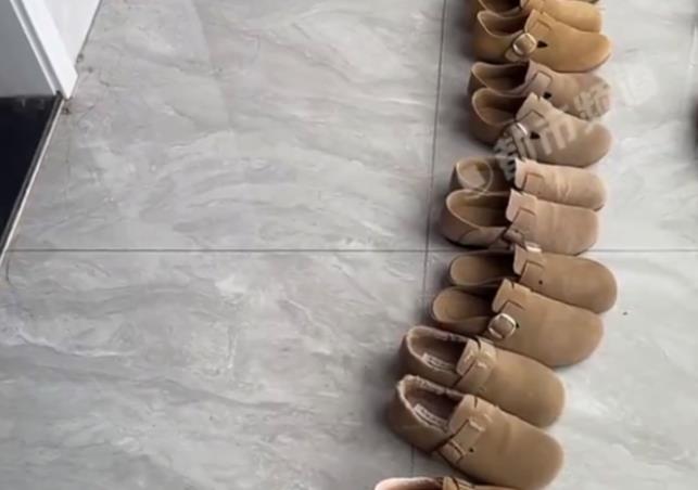 男子晒妻子买了15双一样的勃肯鞋