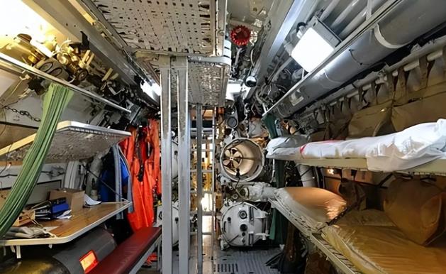 福建舰为什么被子不叠&ldquo;豆腐块&rdquo;