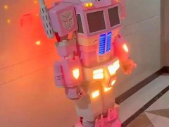 不想女儿玩手机宝爸手搓了个游乐场，手搓游乐场治好了女儿的手机瘾！