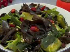 今日分享美食：凉拌酸辣木耳的制作方法和配方
